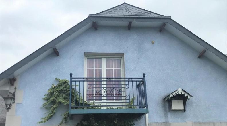 Les Gites De La Maison Bleue D'Estialescq Εξωτερικό φωτογραφία