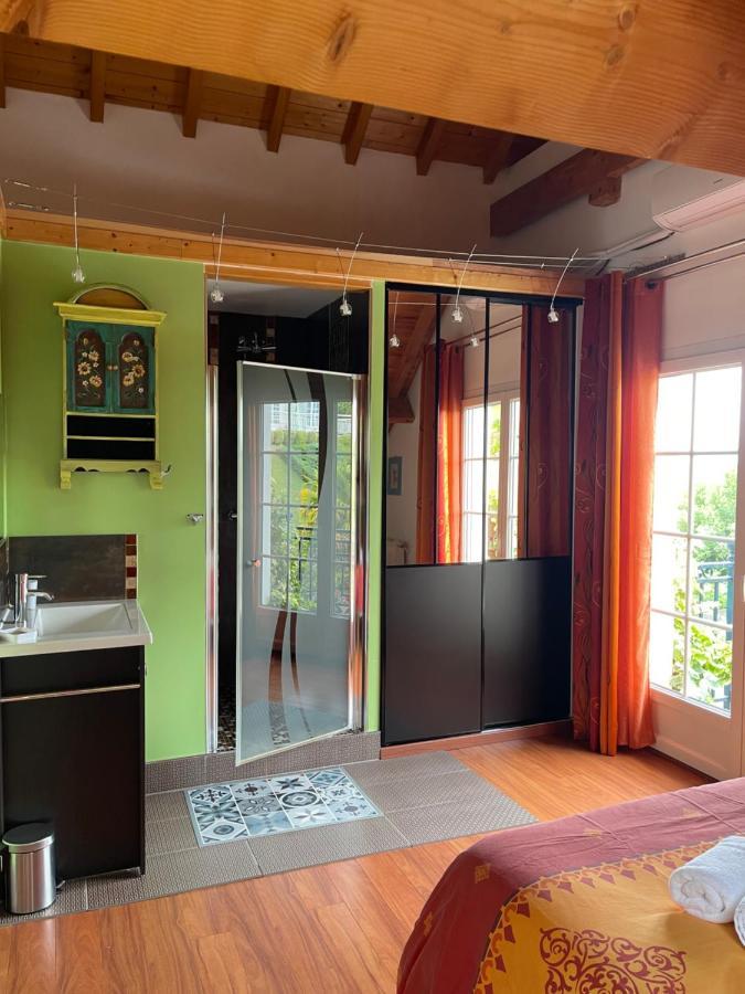 Les Gites De La Maison Bleue D'Estialescq Εξωτερικό φωτογραφία