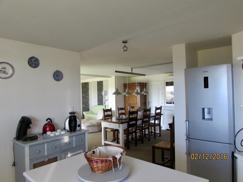 Les Gites De La Maison Bleue D'Estialescq Εξωτερικό φωτογραφία